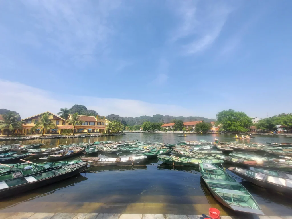 Ninh Binh – Ukryty Skarb Wietnamu